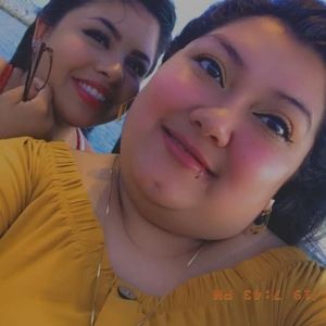 Meet your Posher, Roxanne